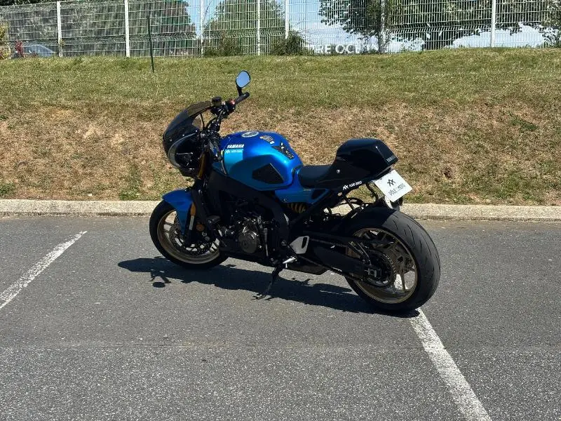 XSR 900