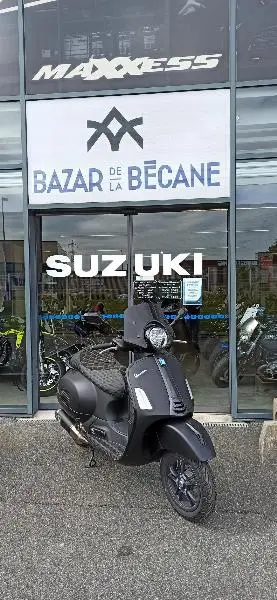 VESPA 310 GTS SUPERSPORT