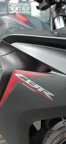 CBR 650 F