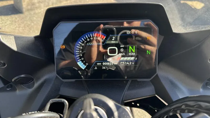 GSX8R
