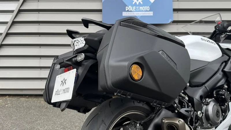 GSXS 1000 GT