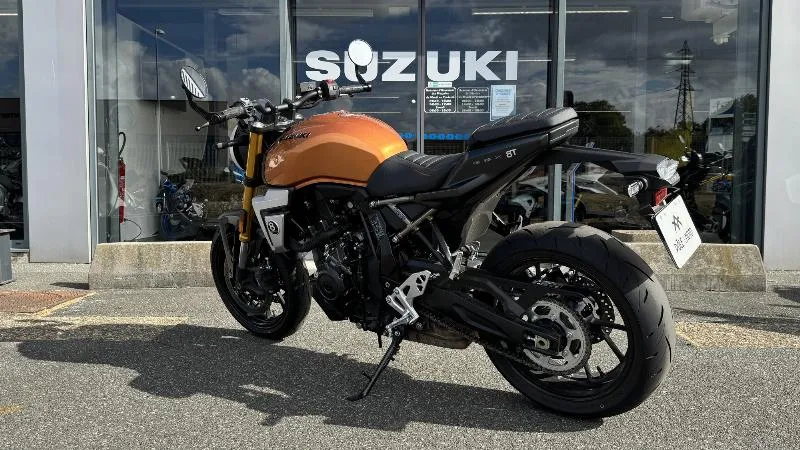 GSX8T