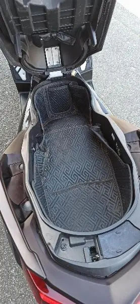 XMAX 125 TECH MAX