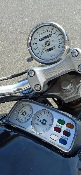 VMAX 1200