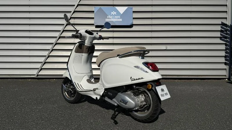 VESPA PRIMAVERA 125 S