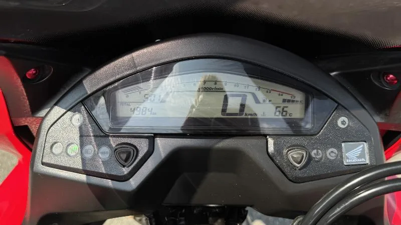 CBR 600 F