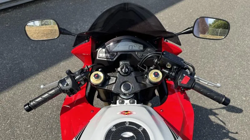 CBR 600 F