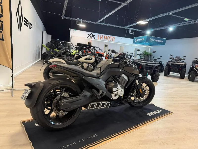 LFC 700