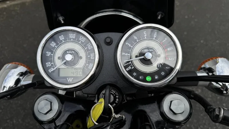 W 800