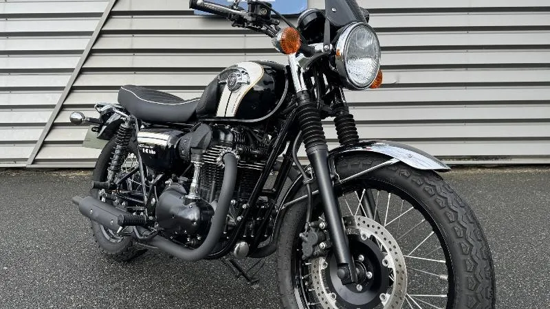 W 800