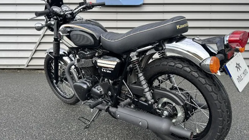 W 800