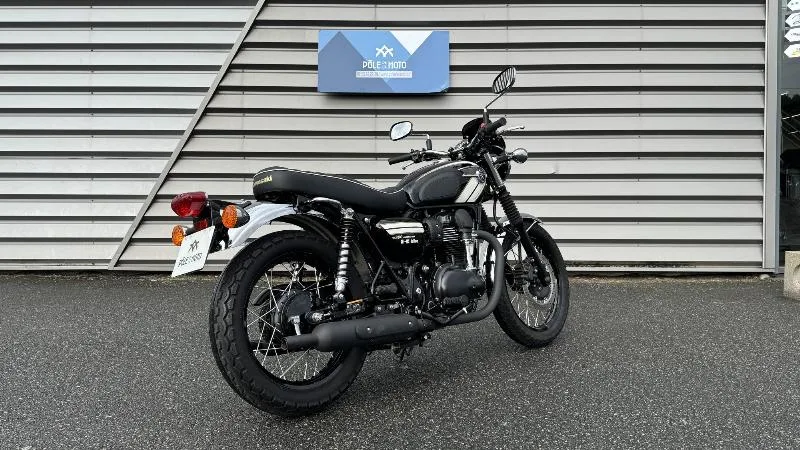 W 800