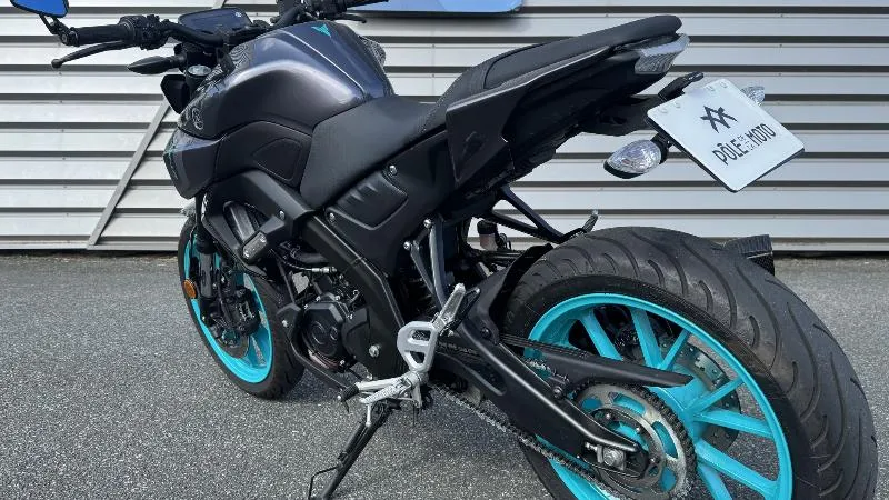 MT125 ABS