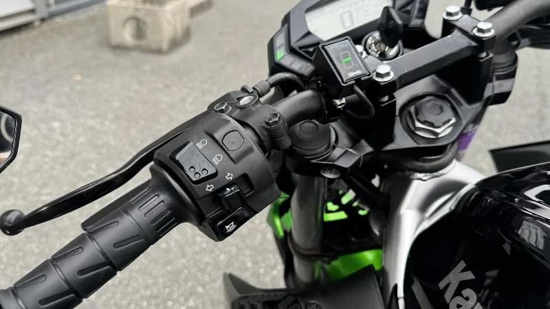 z 125