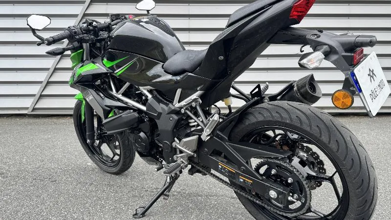 z 125