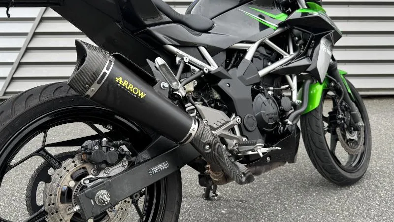 z 125