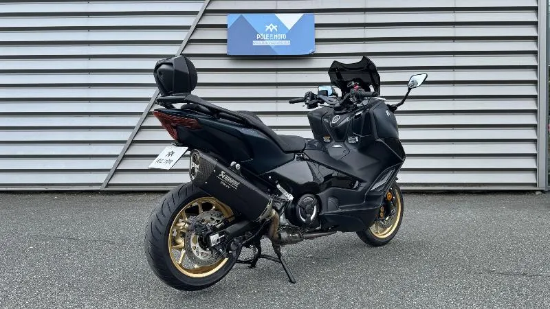 XP TMAX 560 TECH MAX