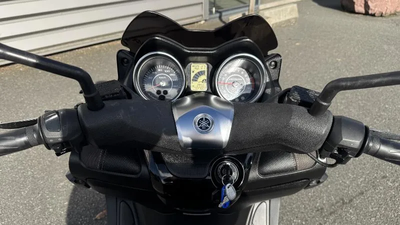 XMAX 125 BUSINESS
