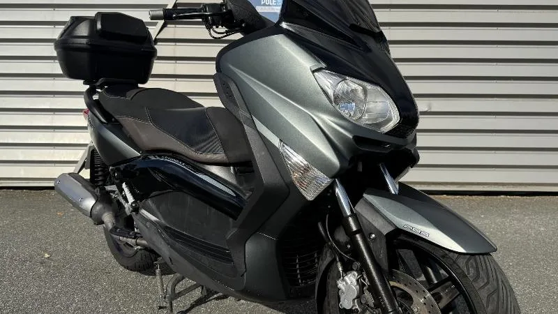 XMAX 125 BUSINESS