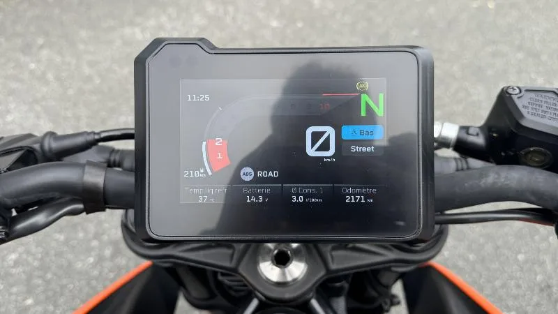 125 DUKE ABS