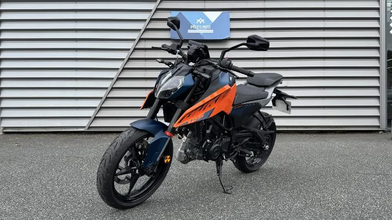 125 DUKE ABS