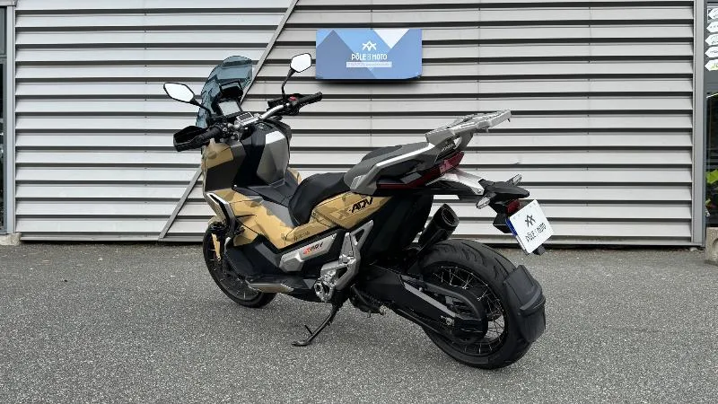 XADV 750