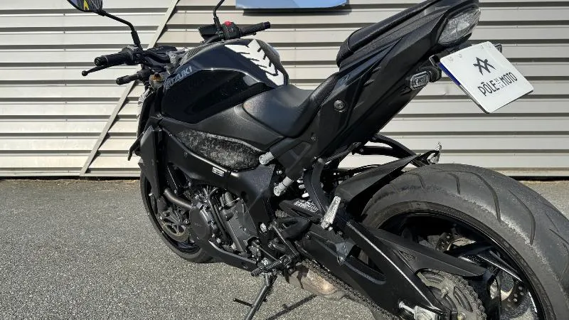 GSXS 1000