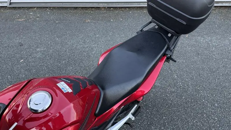 CB 125 F