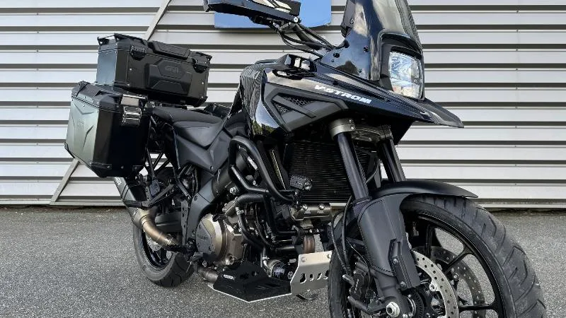 DL VSTROM 1050