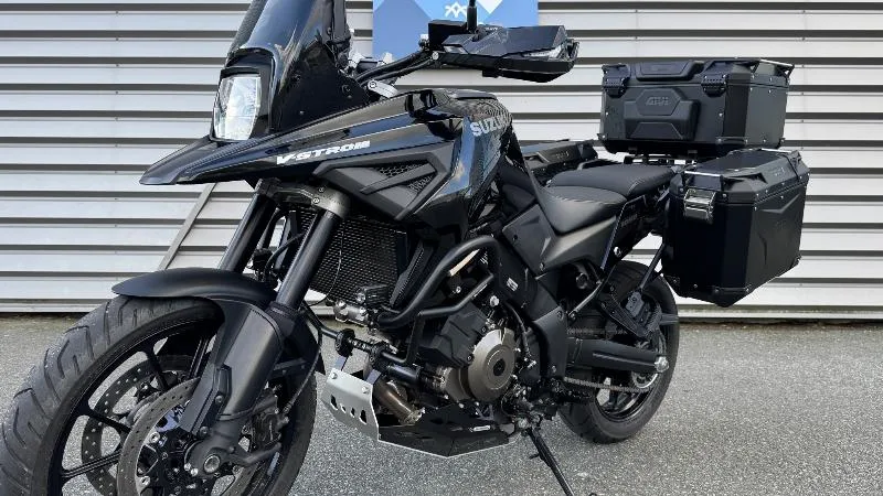 DL VSTROM 1050