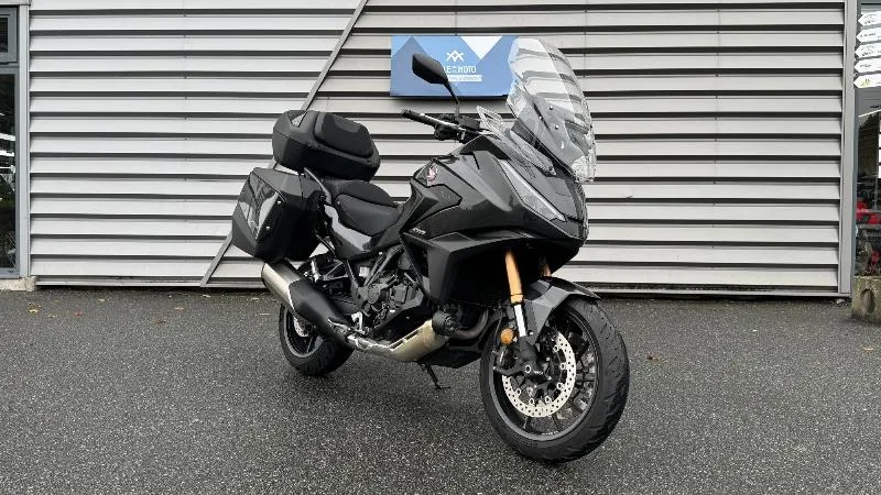 NT 1100 DCT