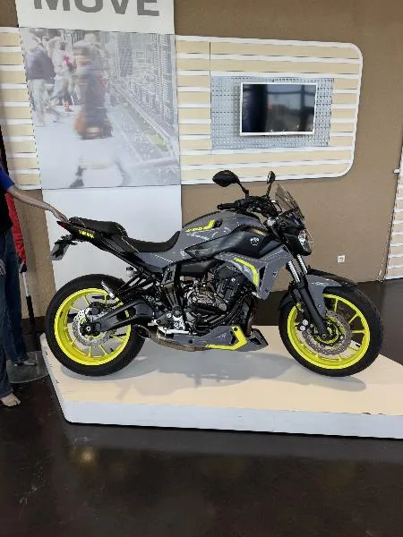 MT07