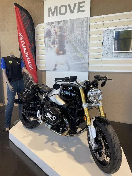 R 12 NineT