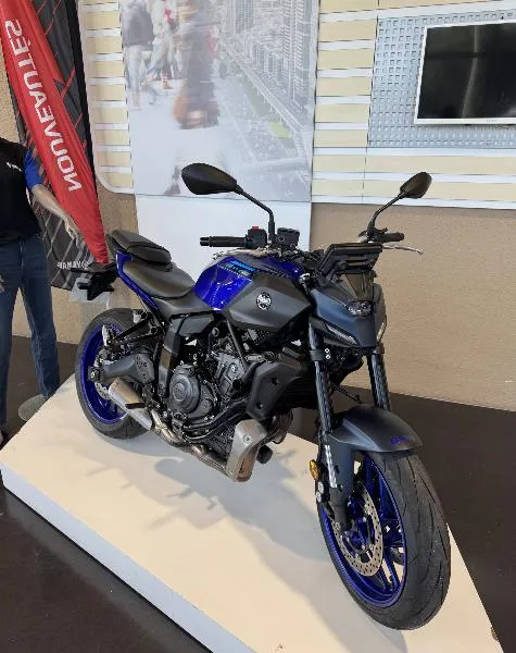 MT07