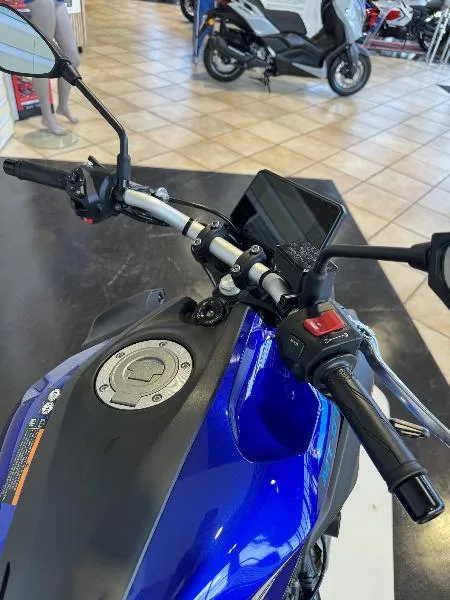 MT07