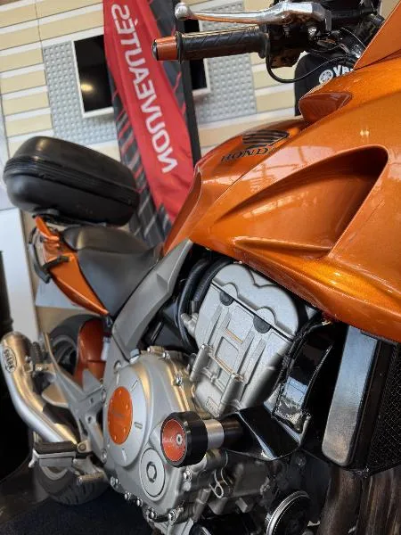 CBF 1000
