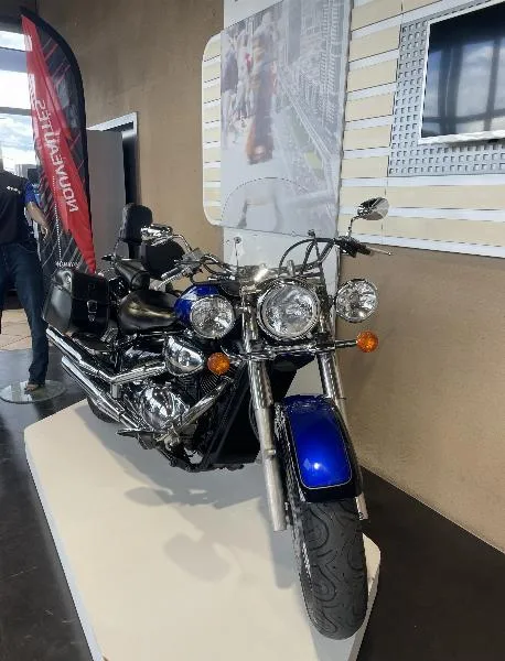 INTRUDER 800