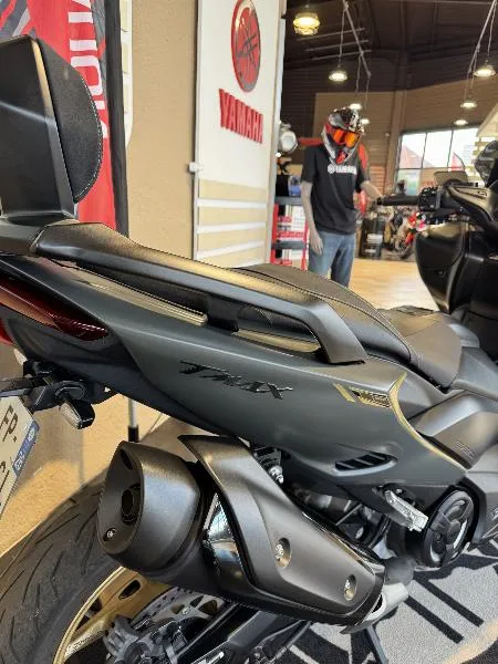 XP TMAX 560 TECH MAX