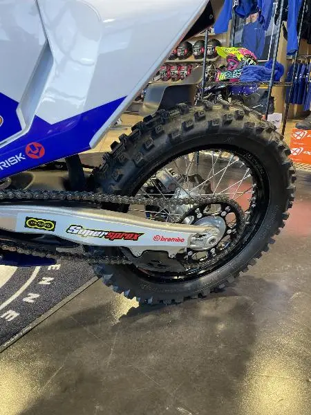 TE 250 I