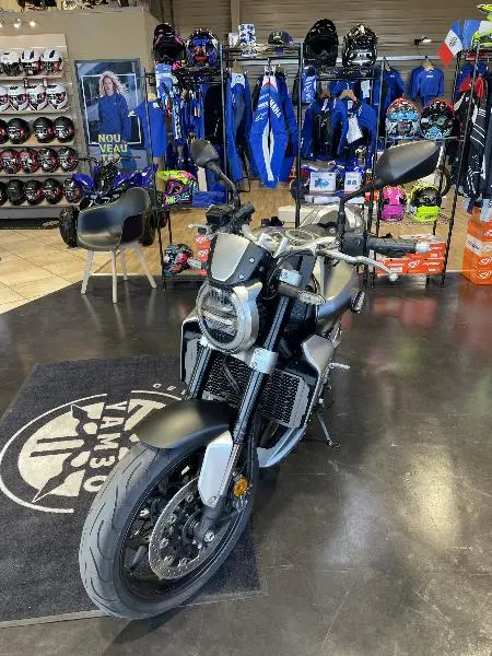CB 1000 R