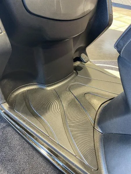 METROPOLIS 400