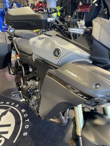 TRACER 9 GT