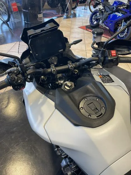 TRACER 9 GT