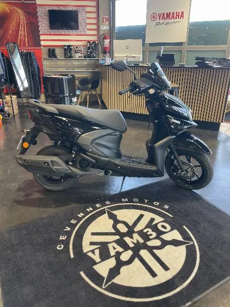 RayZR 125
