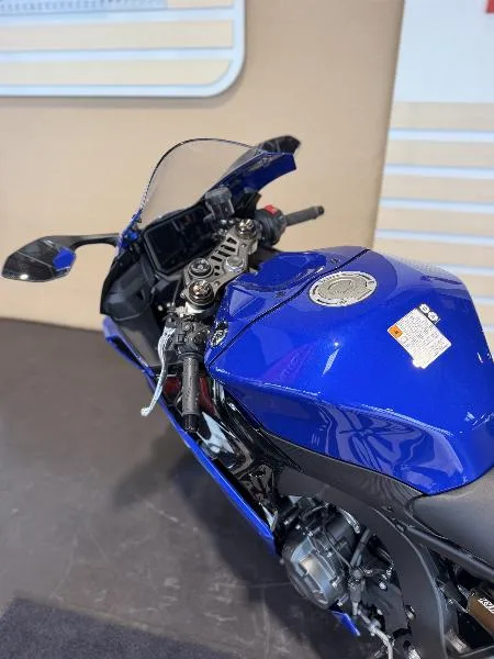 YZFR9