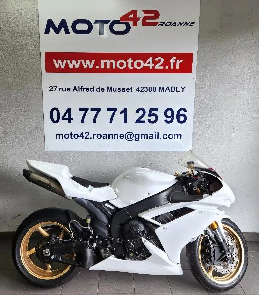 YZF 1000 R1