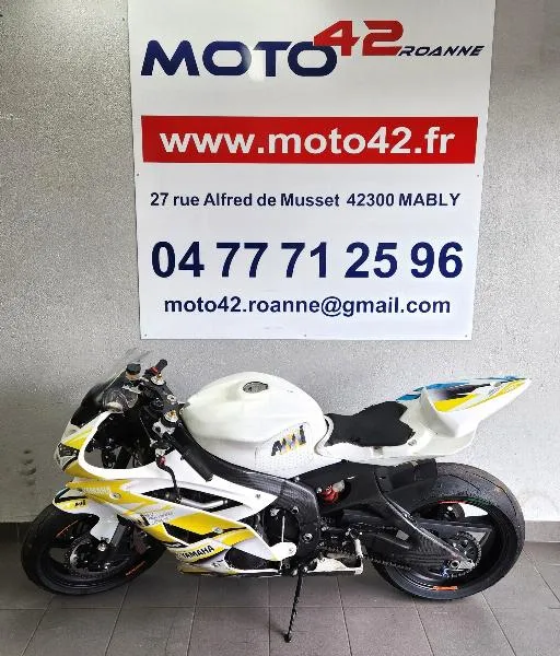 YZFR6 2011