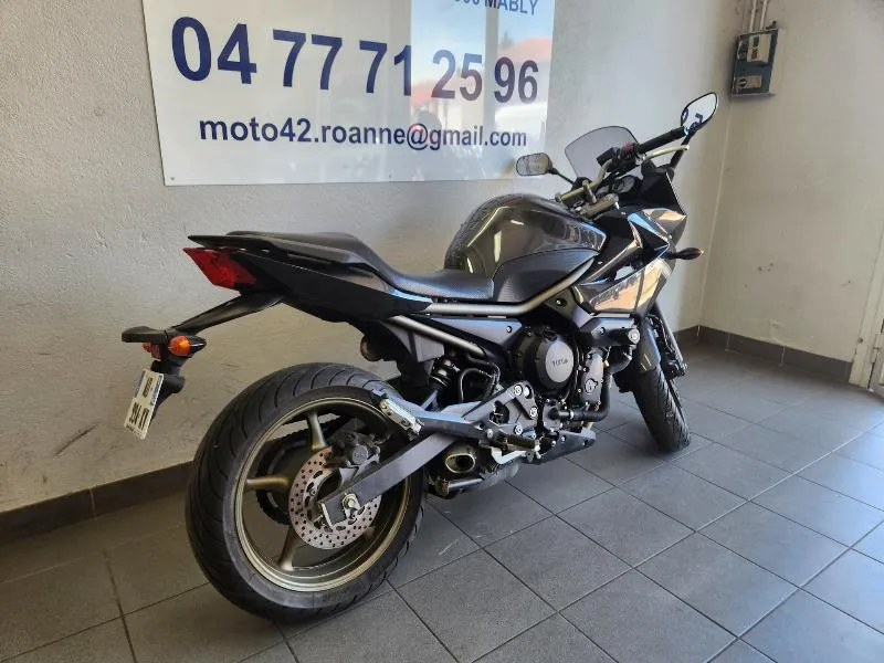 XJ6F DIVERSION