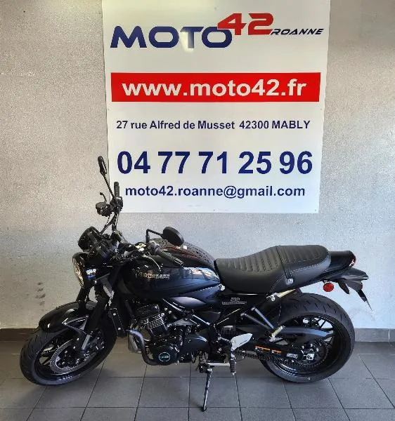 Z 900