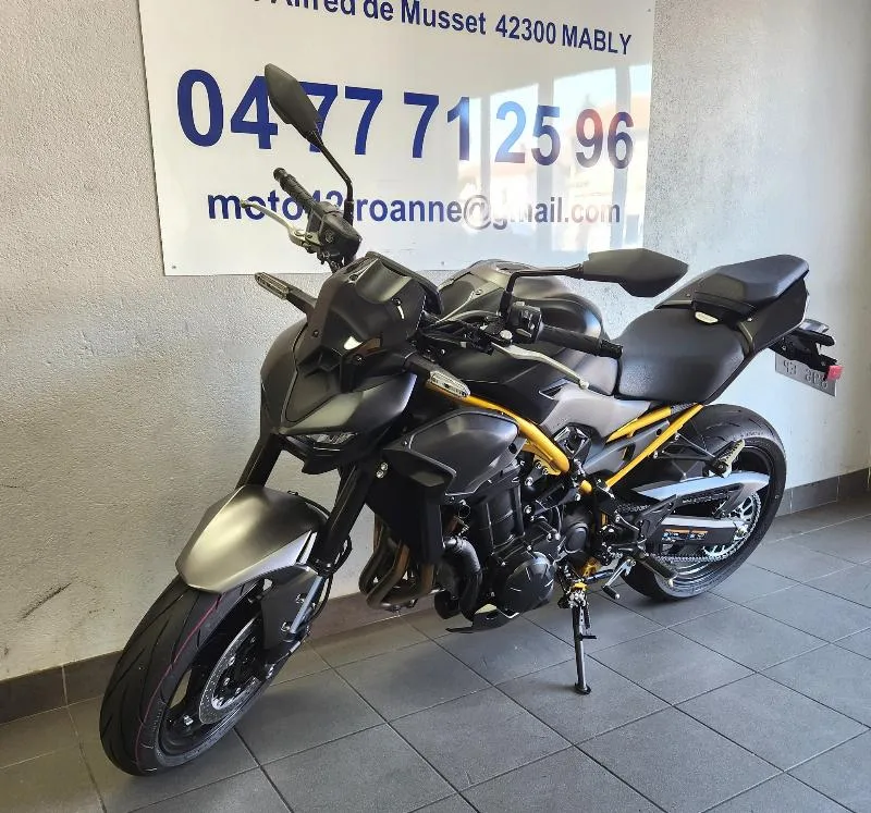 Z 900